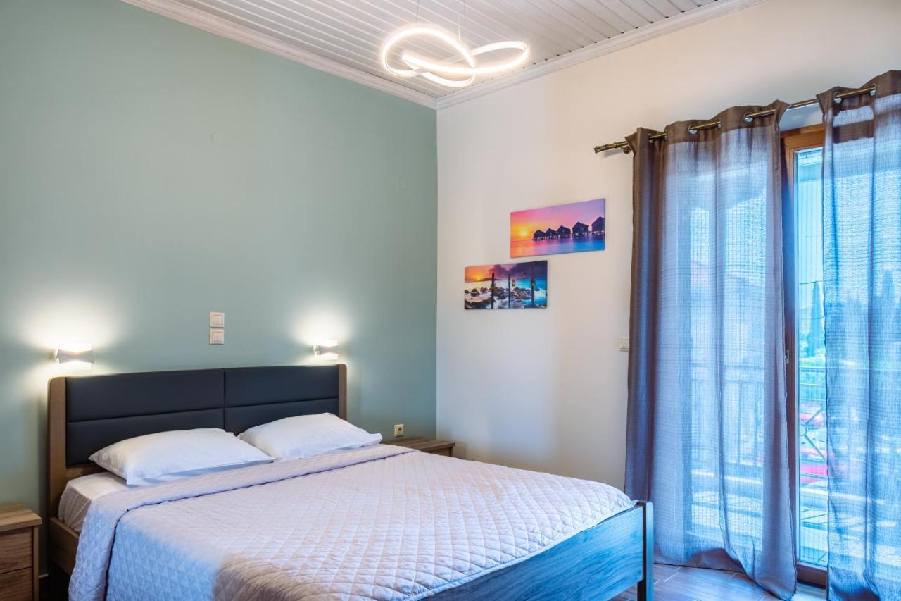 G.R luxury apartment Kalligoni Exterior foto